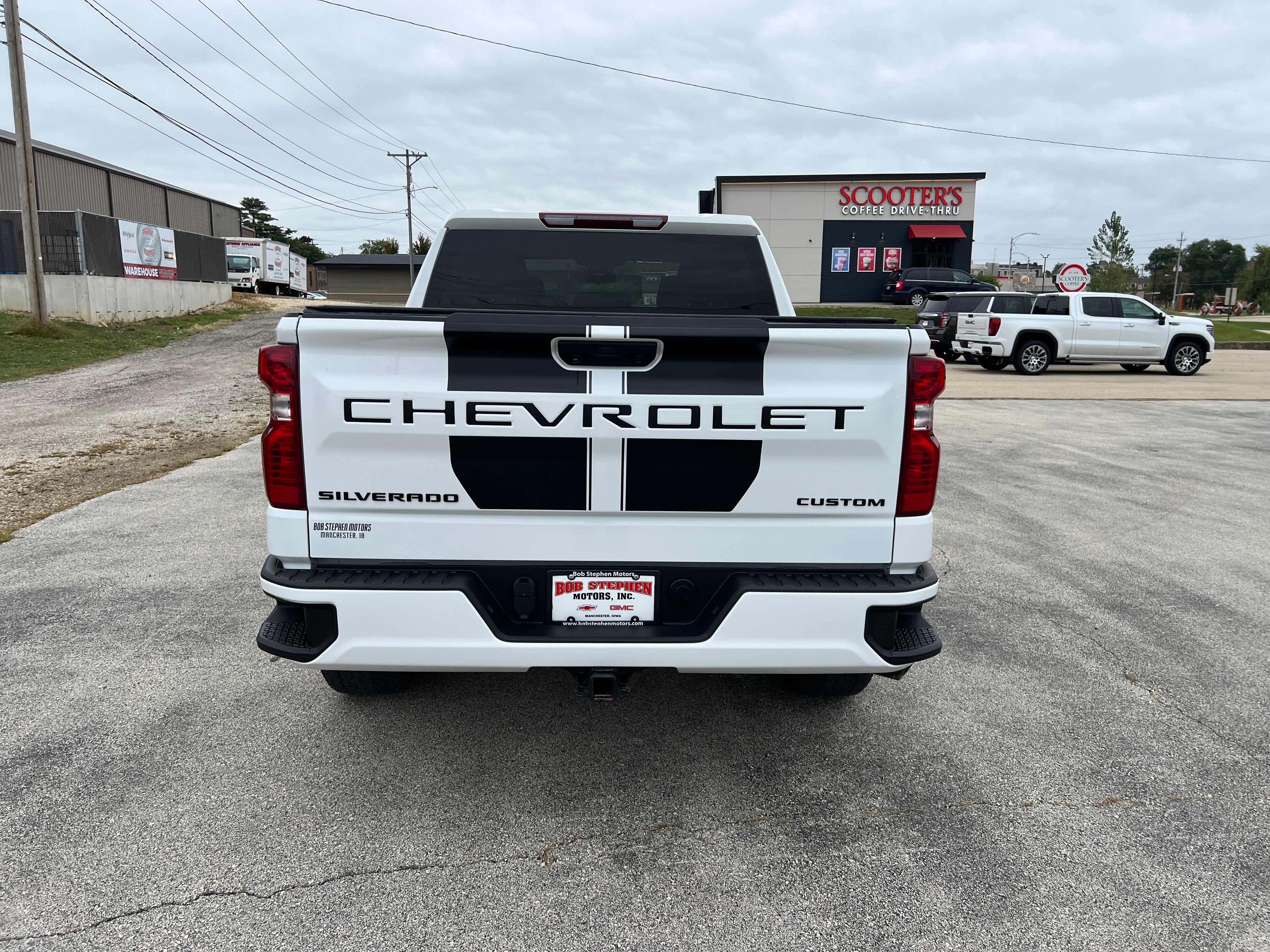 2023 Chevrolet Silverado 1500 Custom