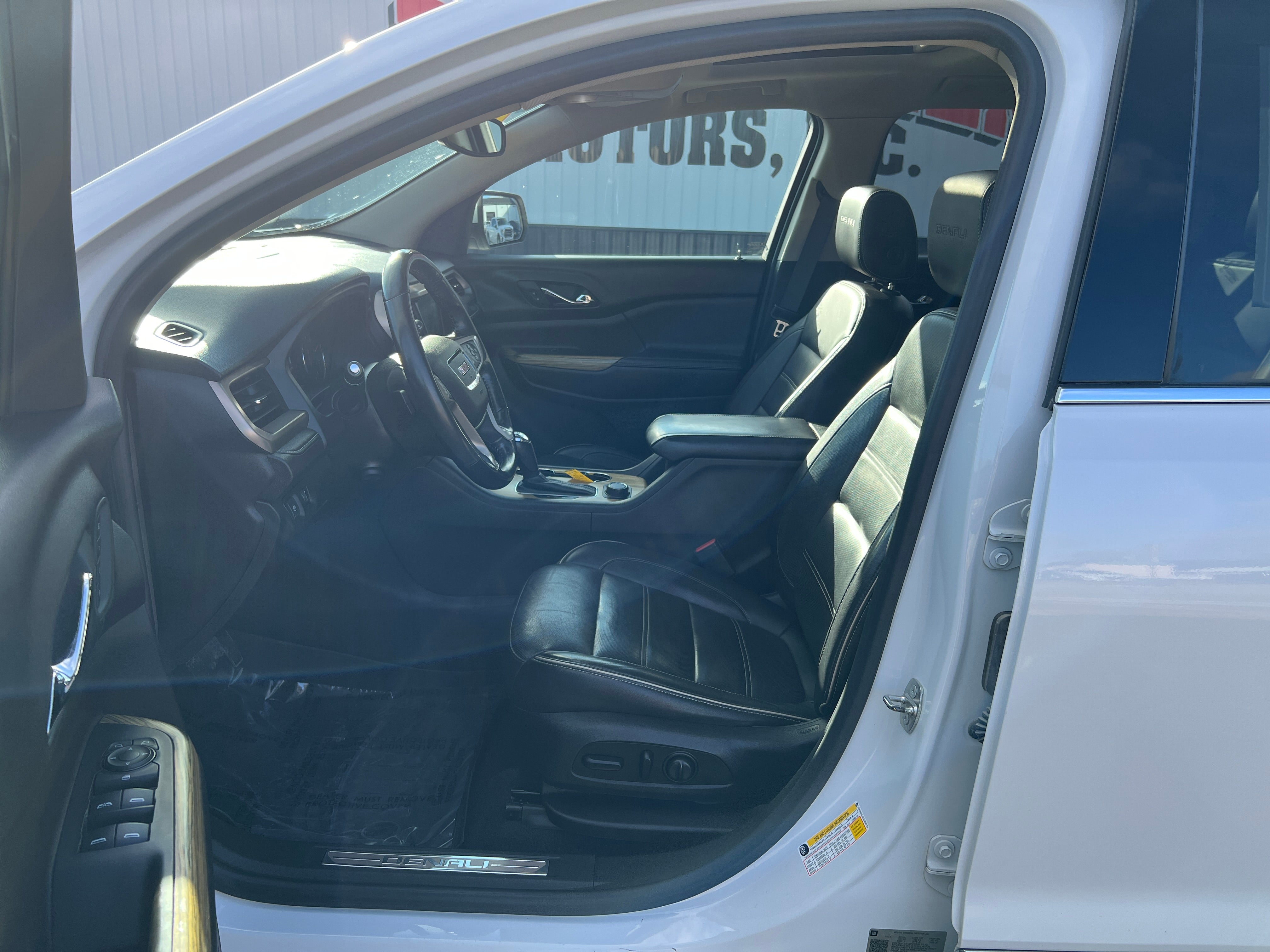 2018 GMC Acadia Denali