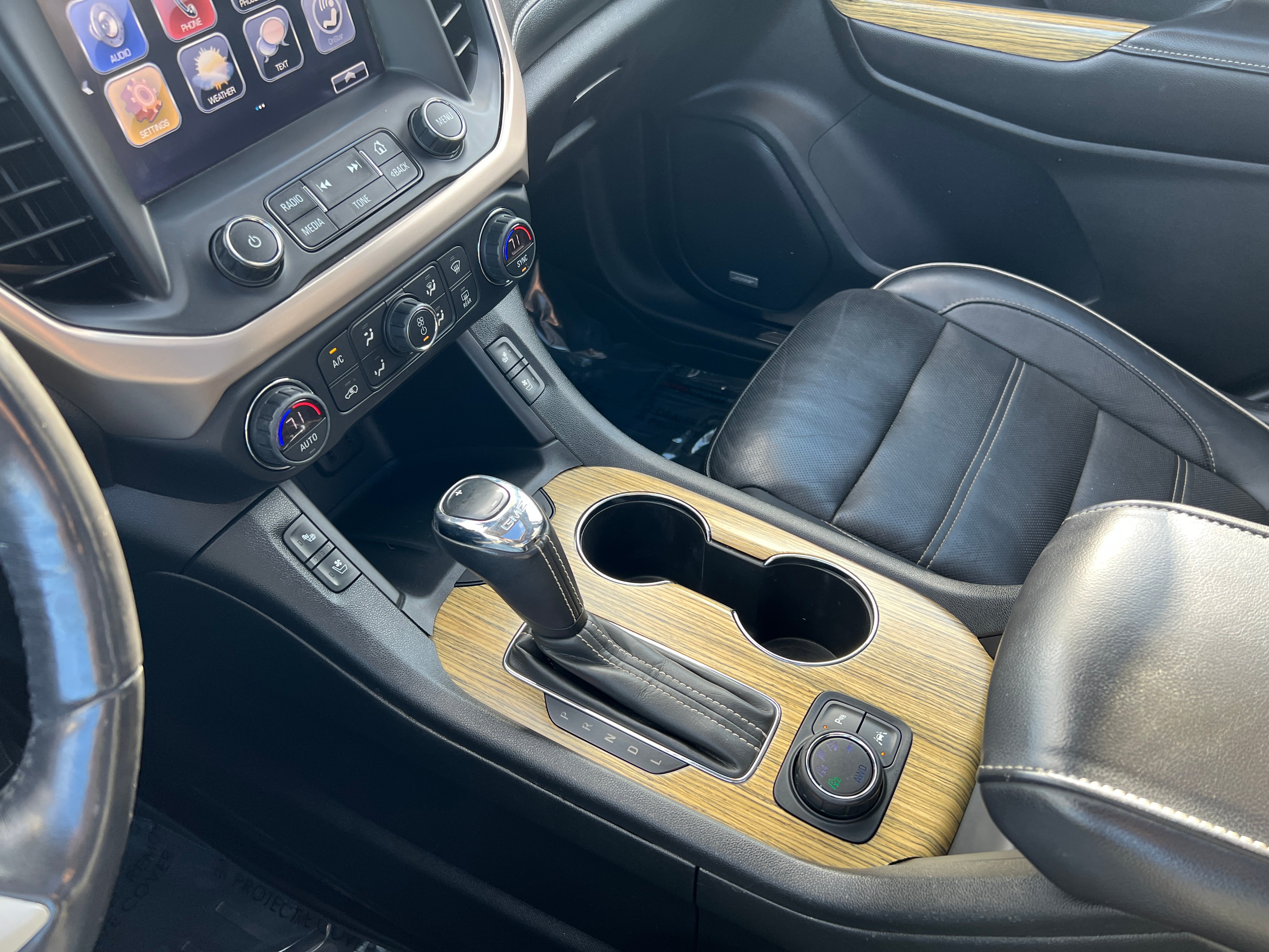 2018 GMC Acadia Denali