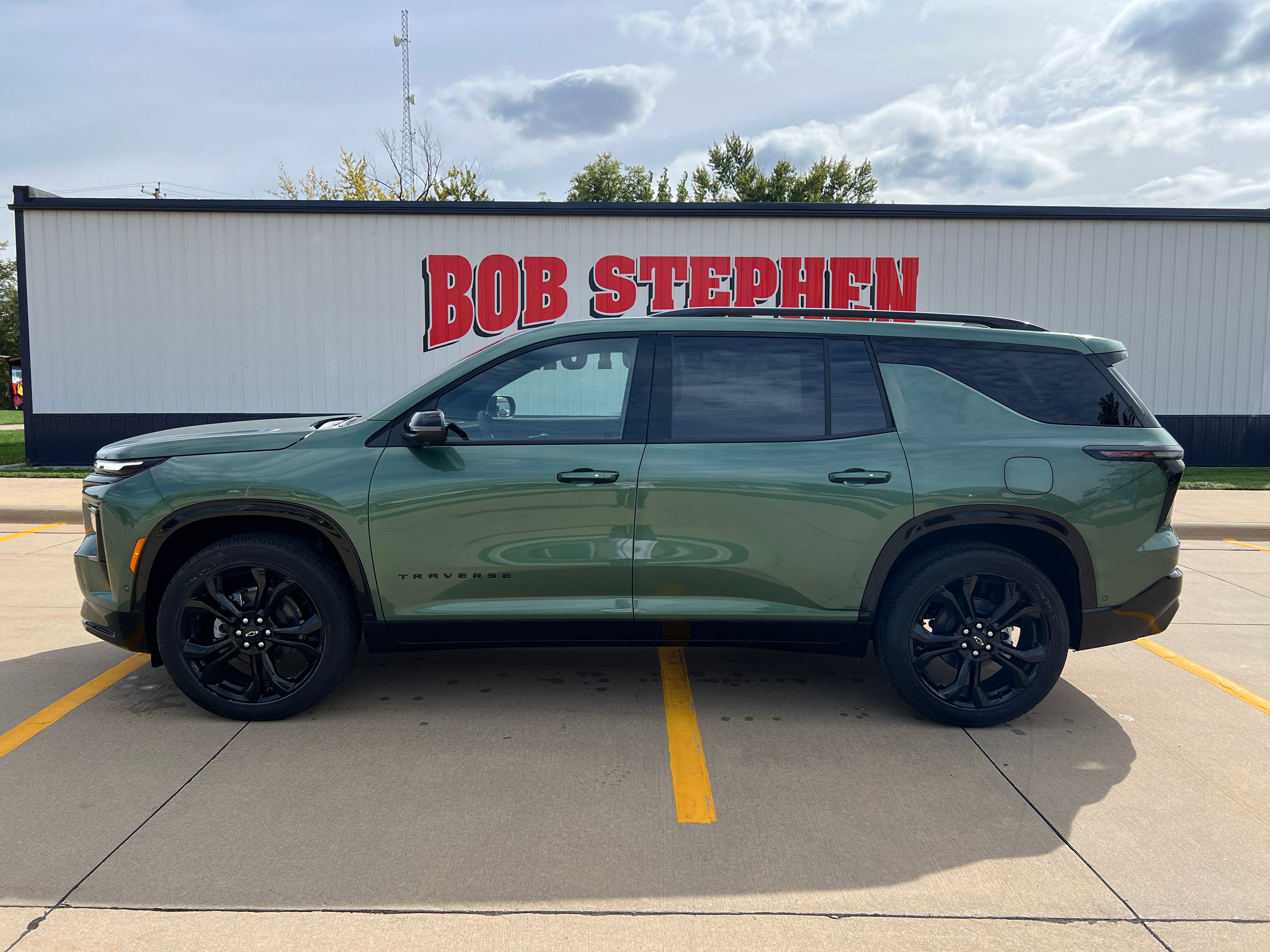 2027 Chevrolet Traverse RS