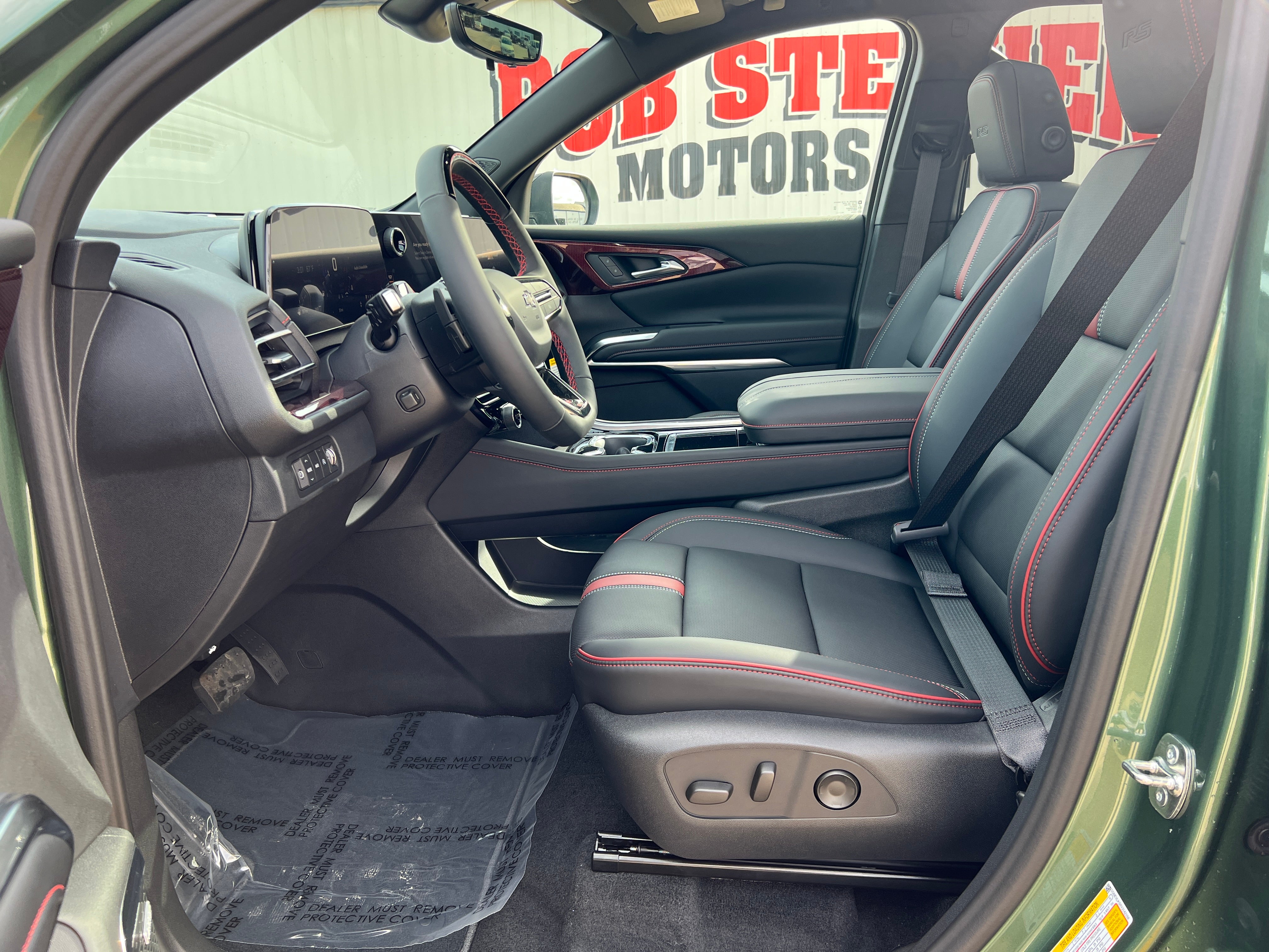 2027 Chevrolet Traverse RS