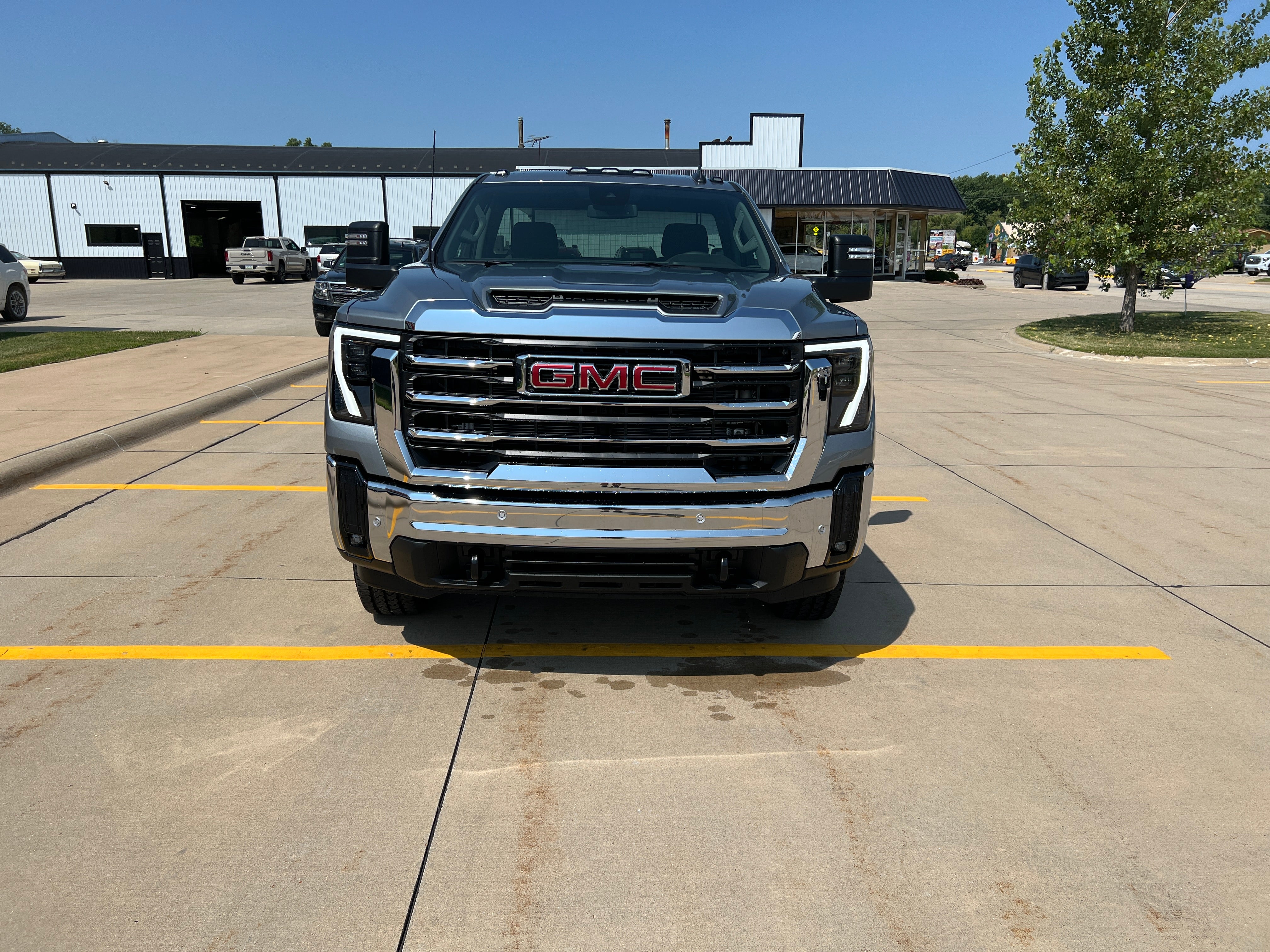 2026 GMC Sierra 2500 HD SLE