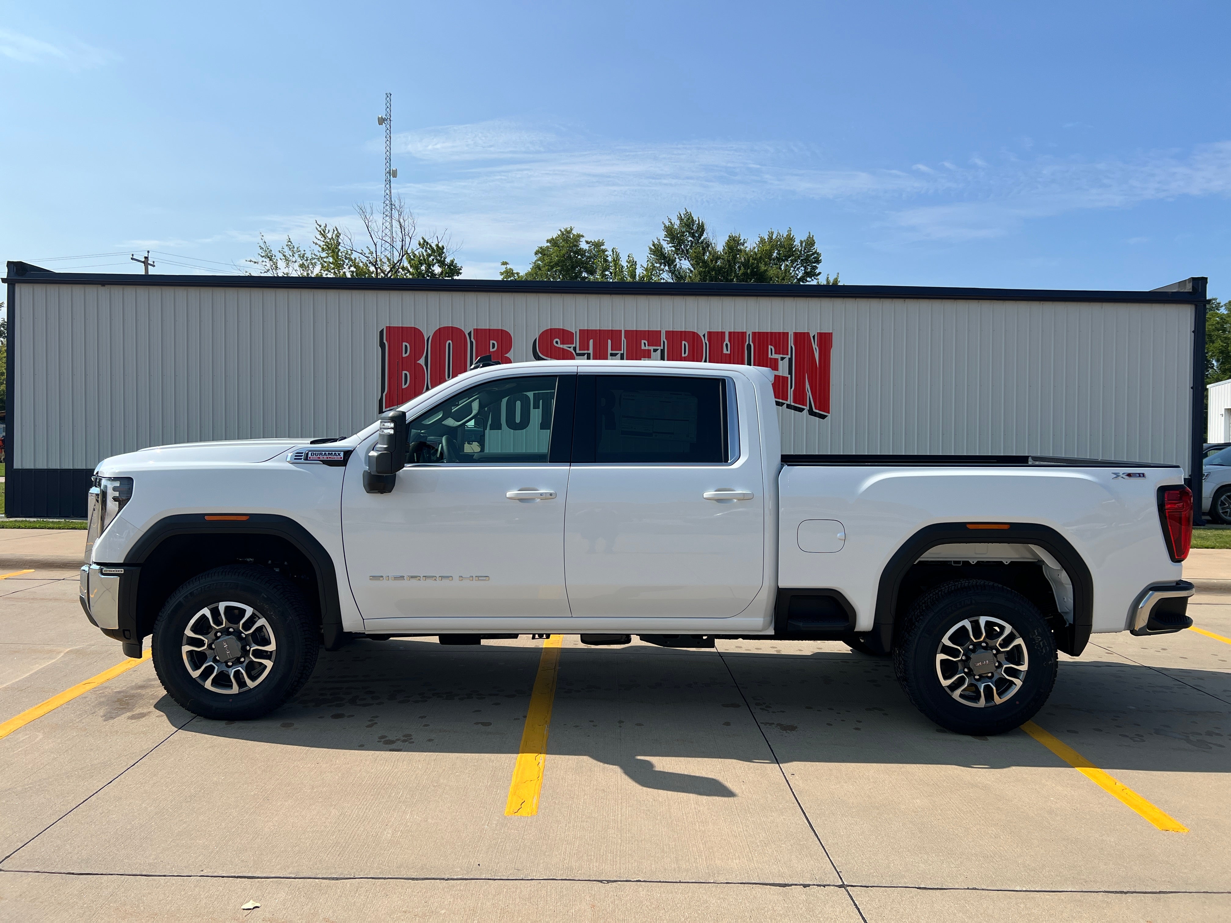 2026 GMC Sierra 2500 HD SLE