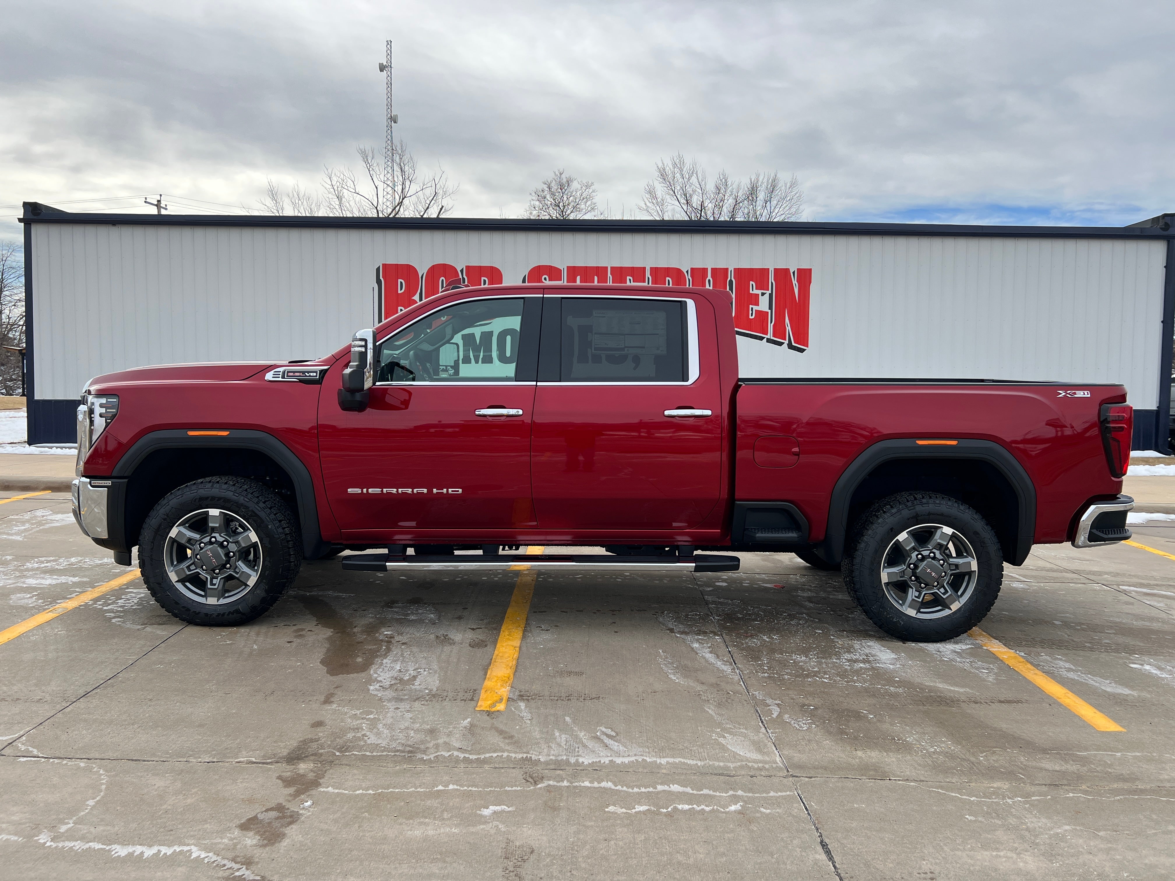 2026 GMC Sierra 2500 HD SLT