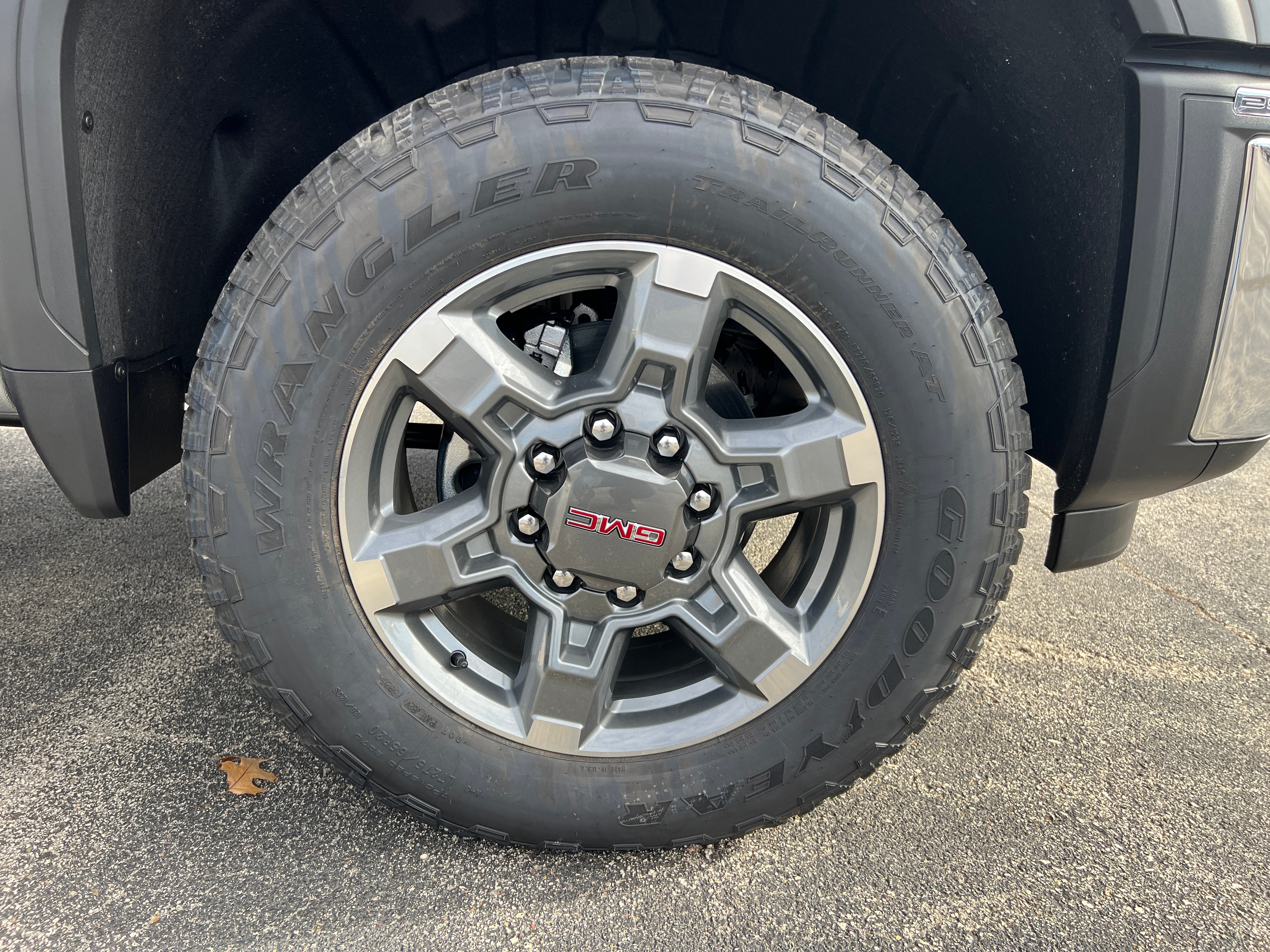 2026 GMC Sierra 2500 HD SLT