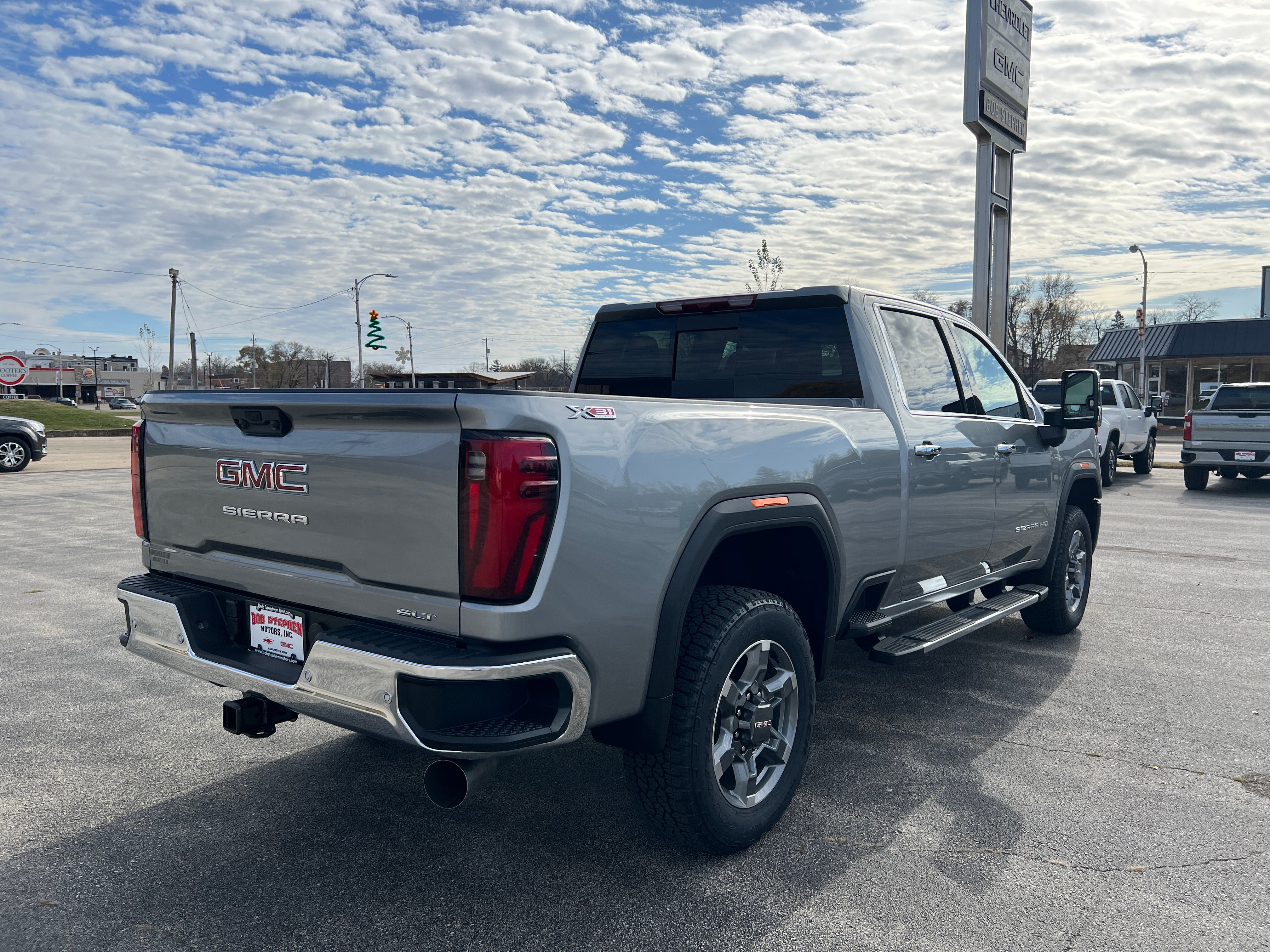 2026 GMC Sierra 2500 HD SLT