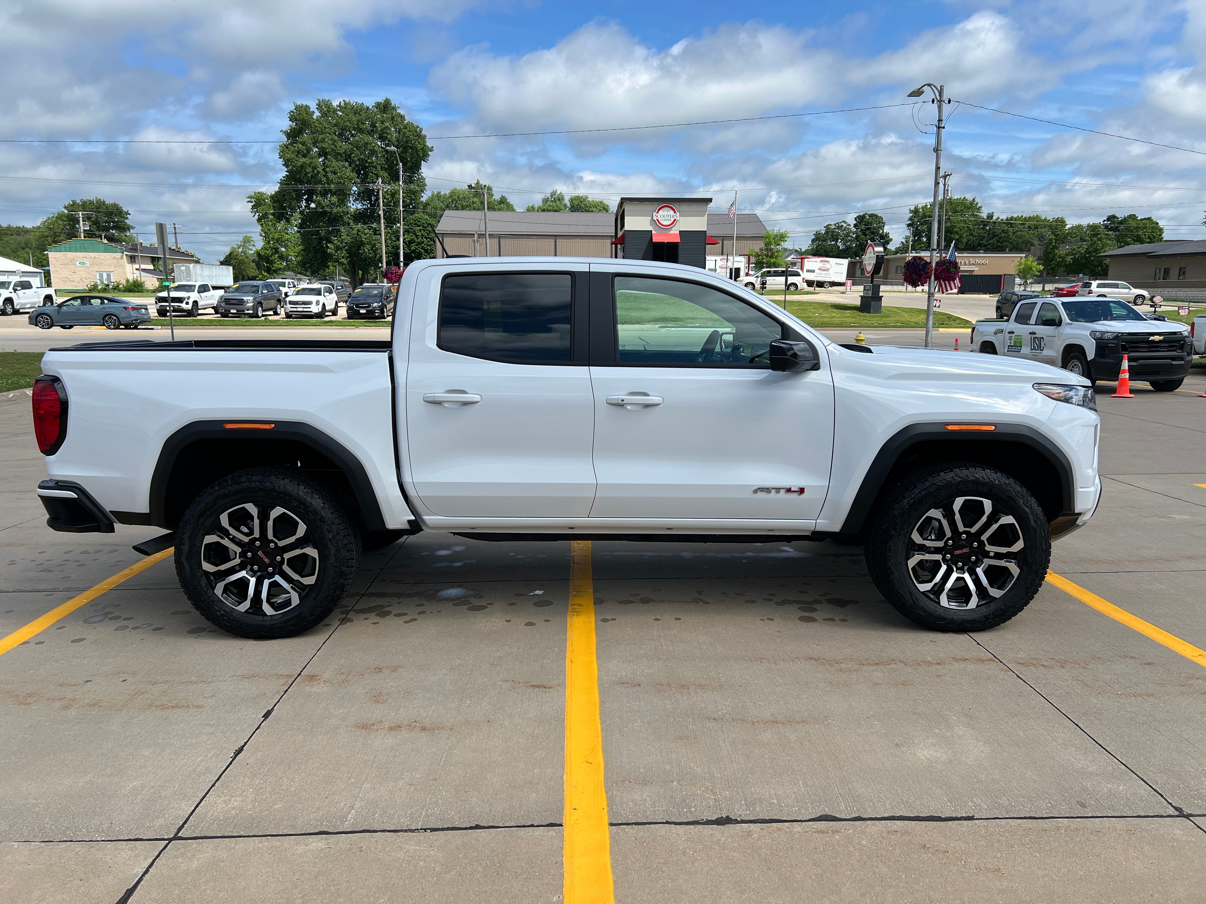 2026 GMC Canyon AT4