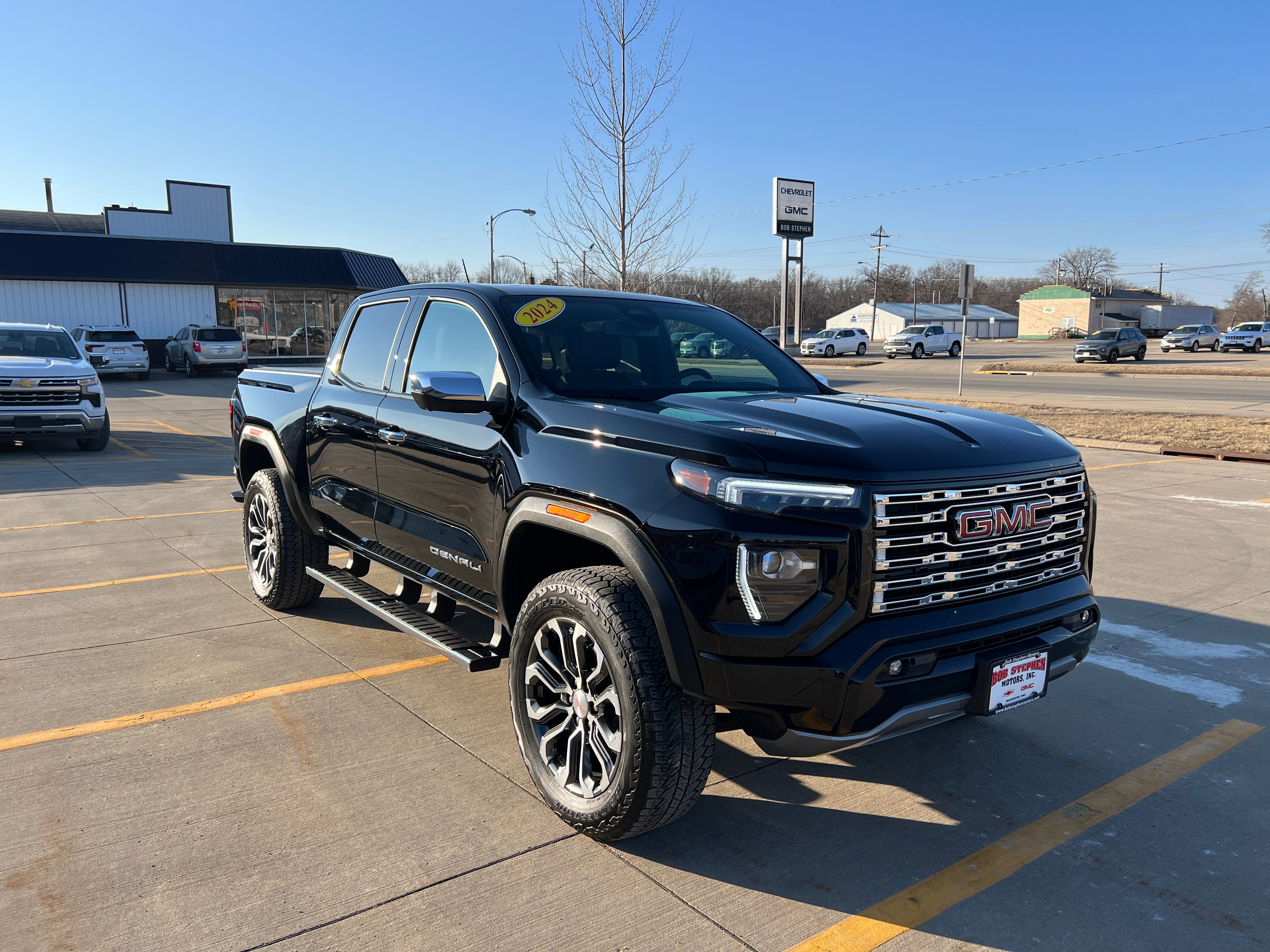 2024 GMC Canyon Denali