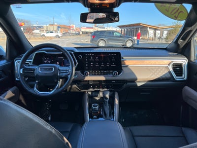 2024 GMC Canyon Denali