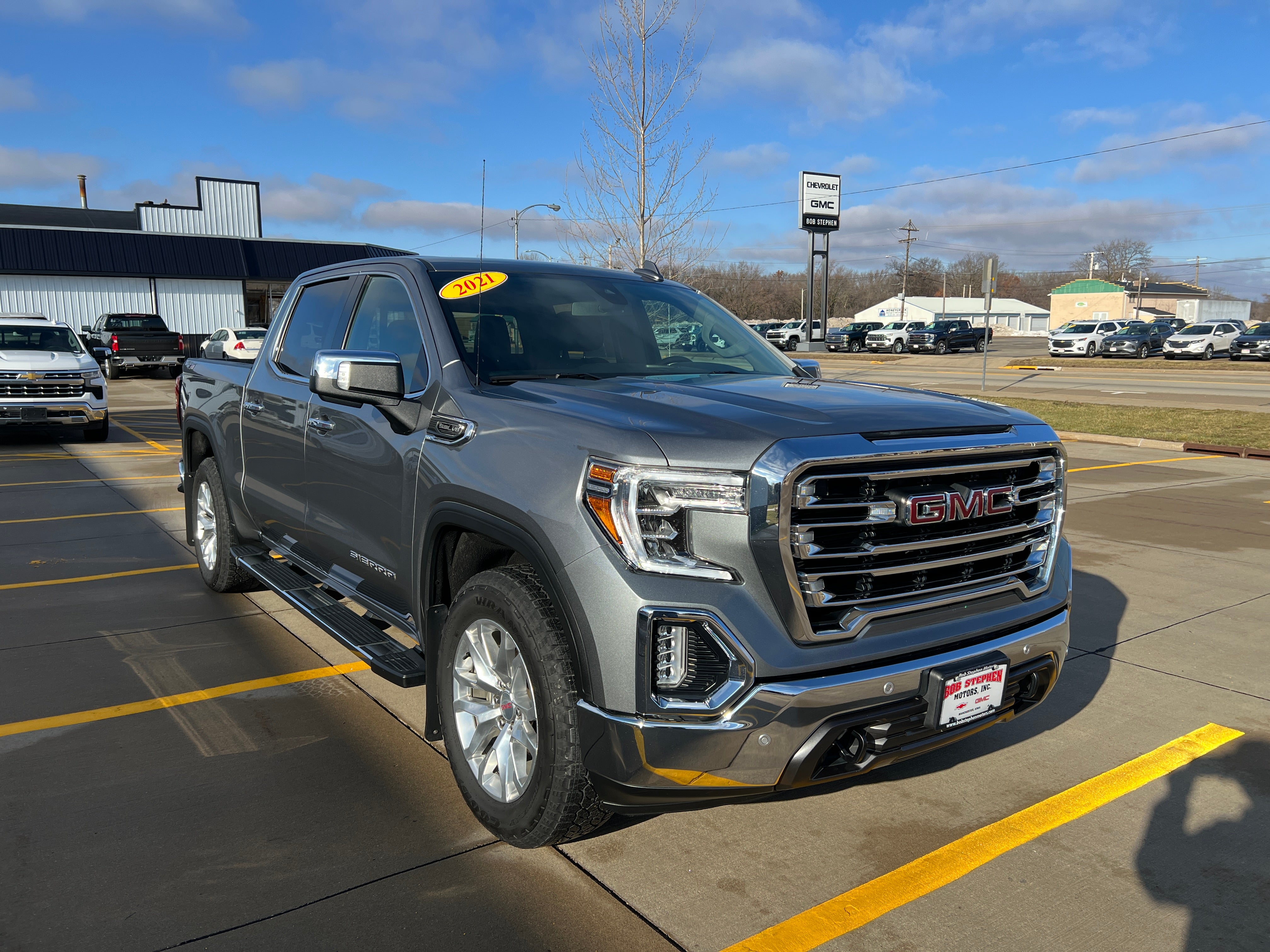 2021 GMC Sierra 1500 SLT