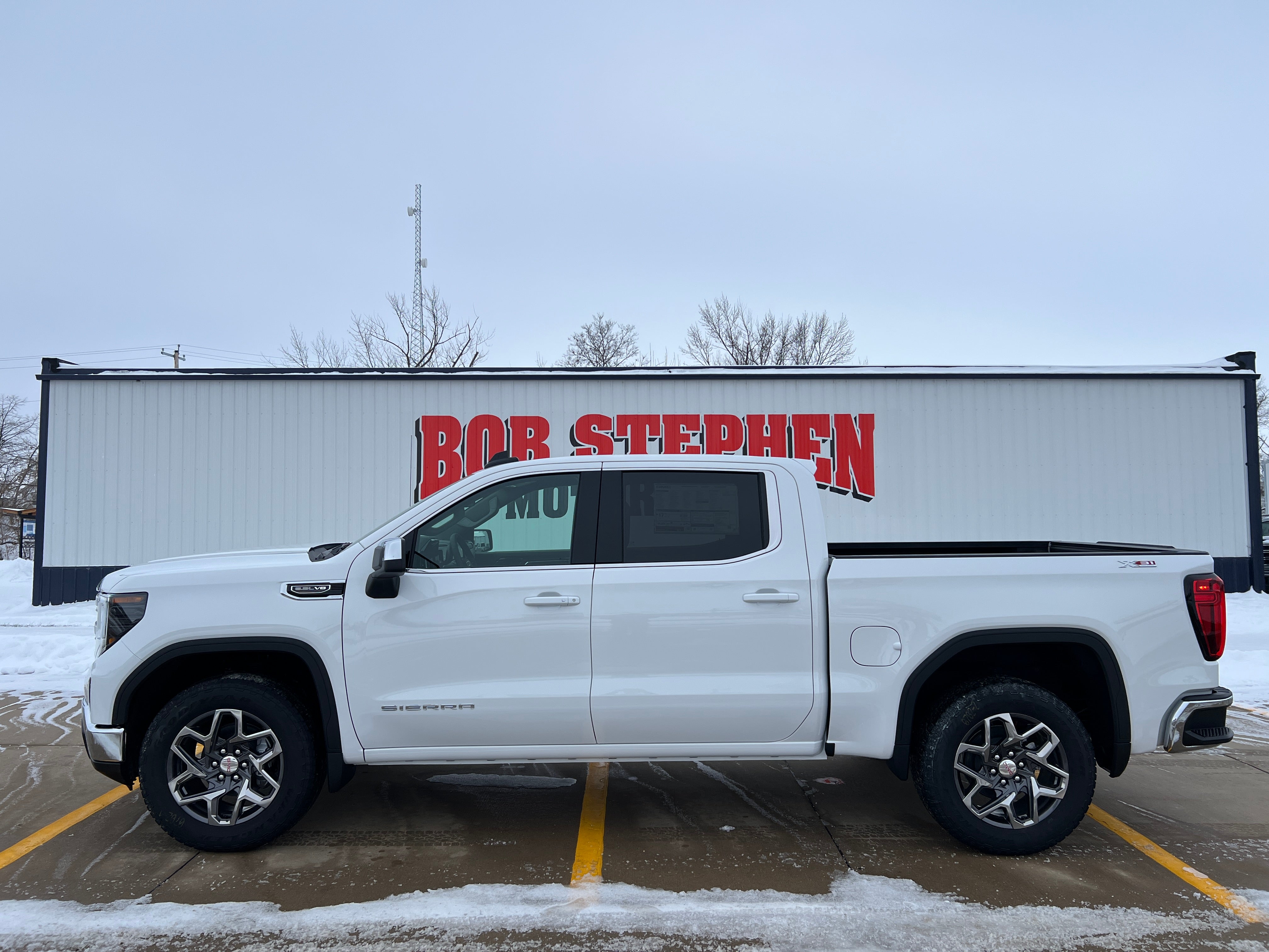 2026 GMC Sierra 1500 SLE