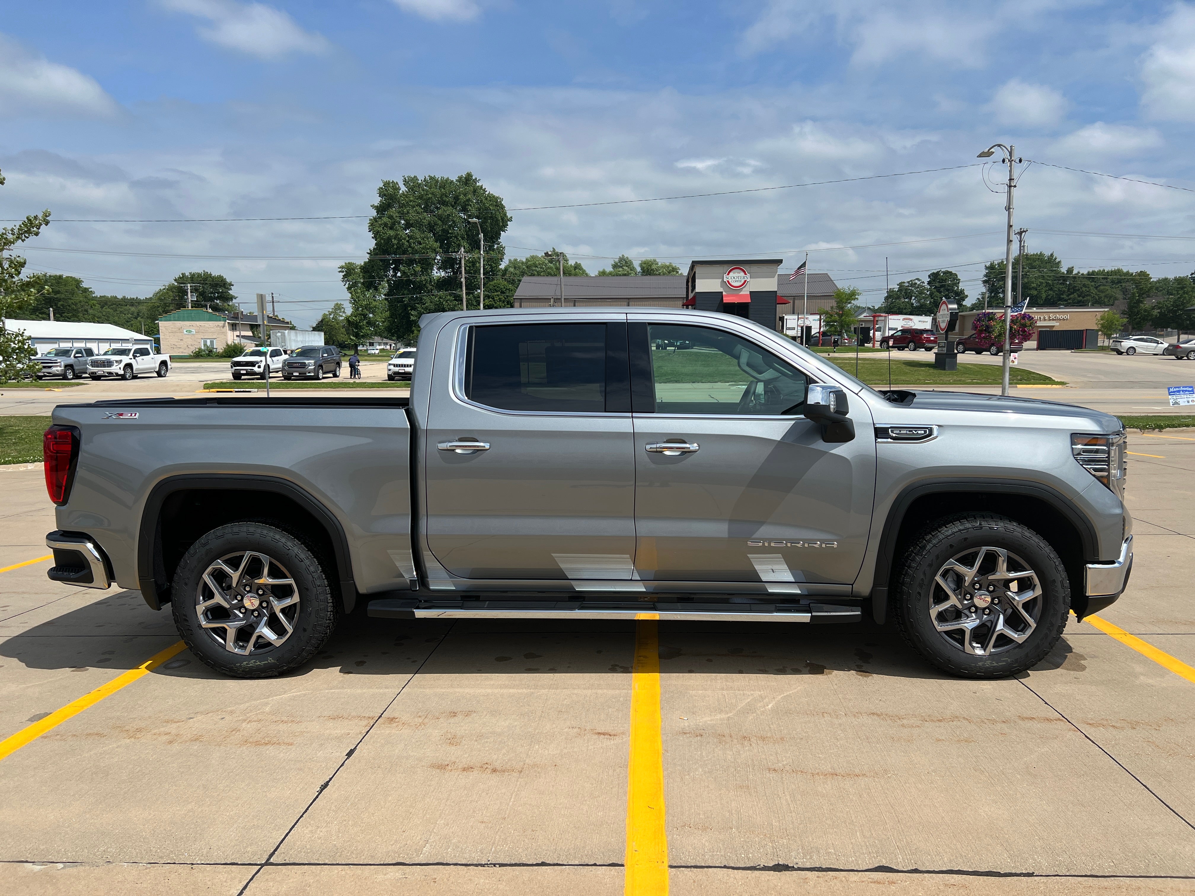 2026 GMC Sierra 1500 SLT