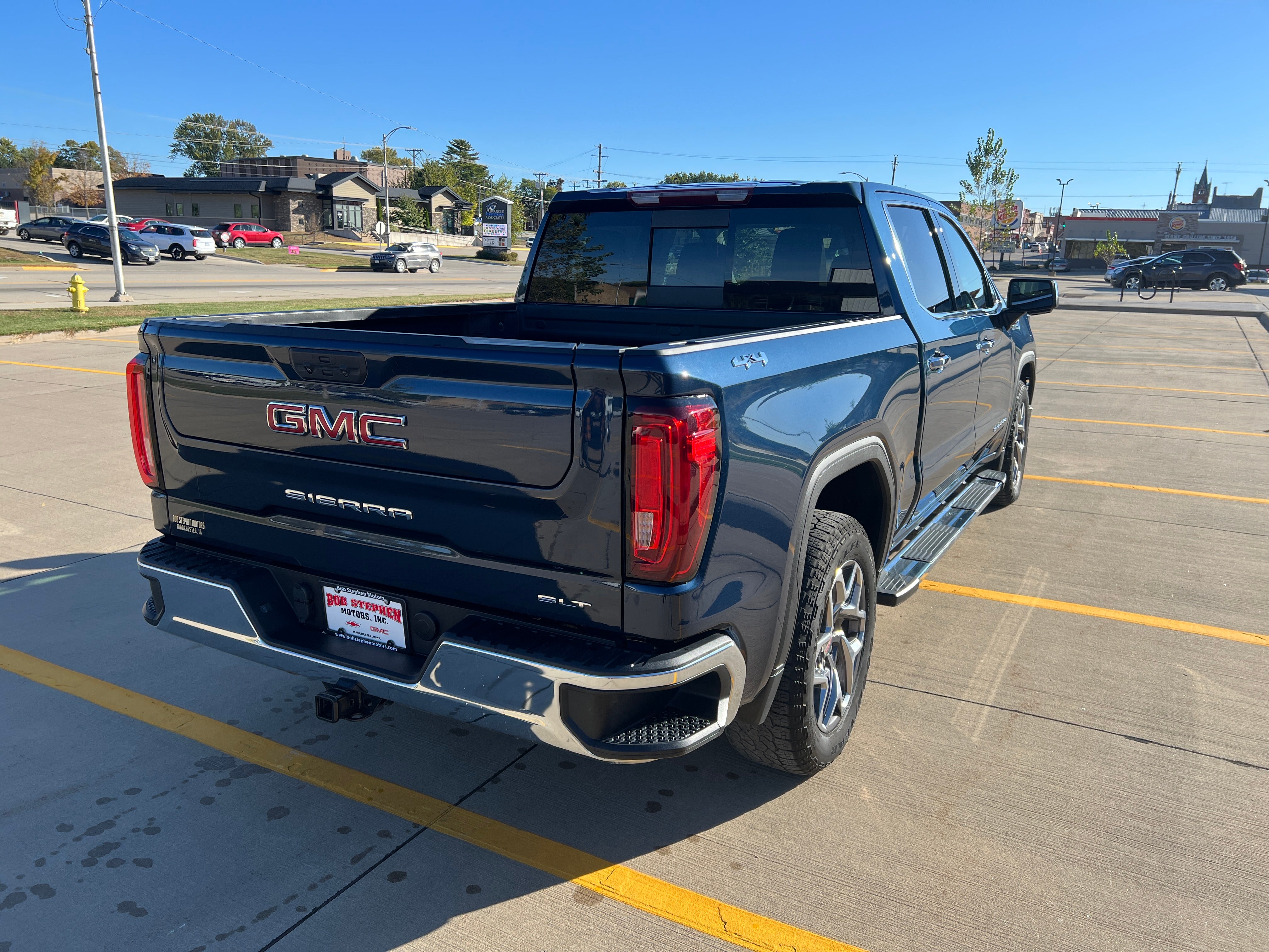 2022 GMC Sierra 1500 SLT