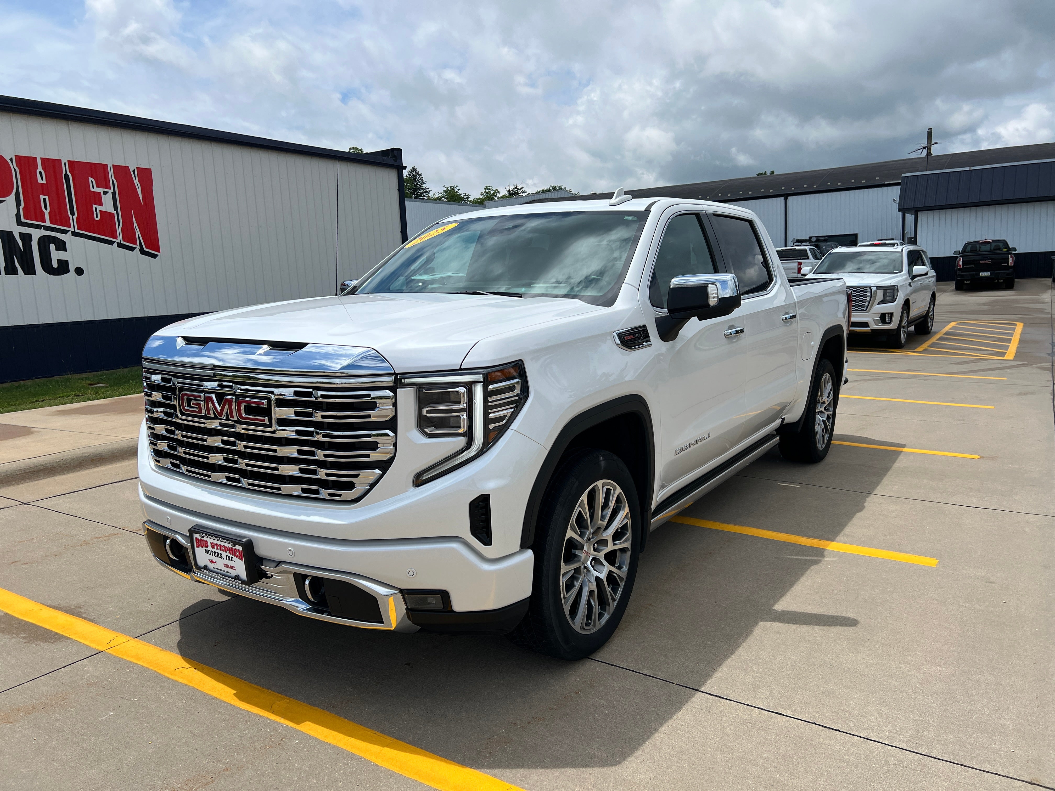 2025 GMC Sierra 1500 Denali