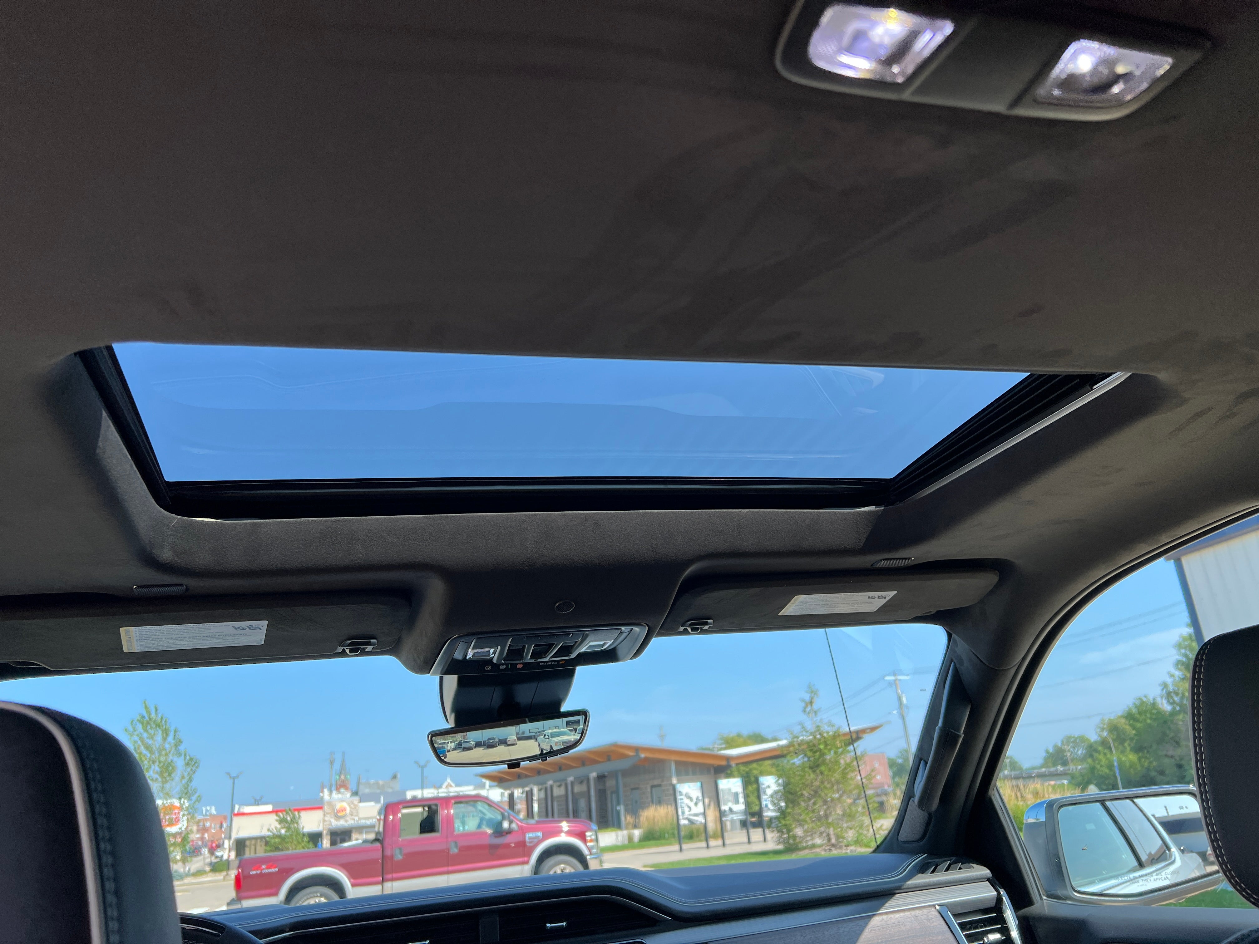 2026 GMC Sierra 1500 Denali Ultimate - Photo 10