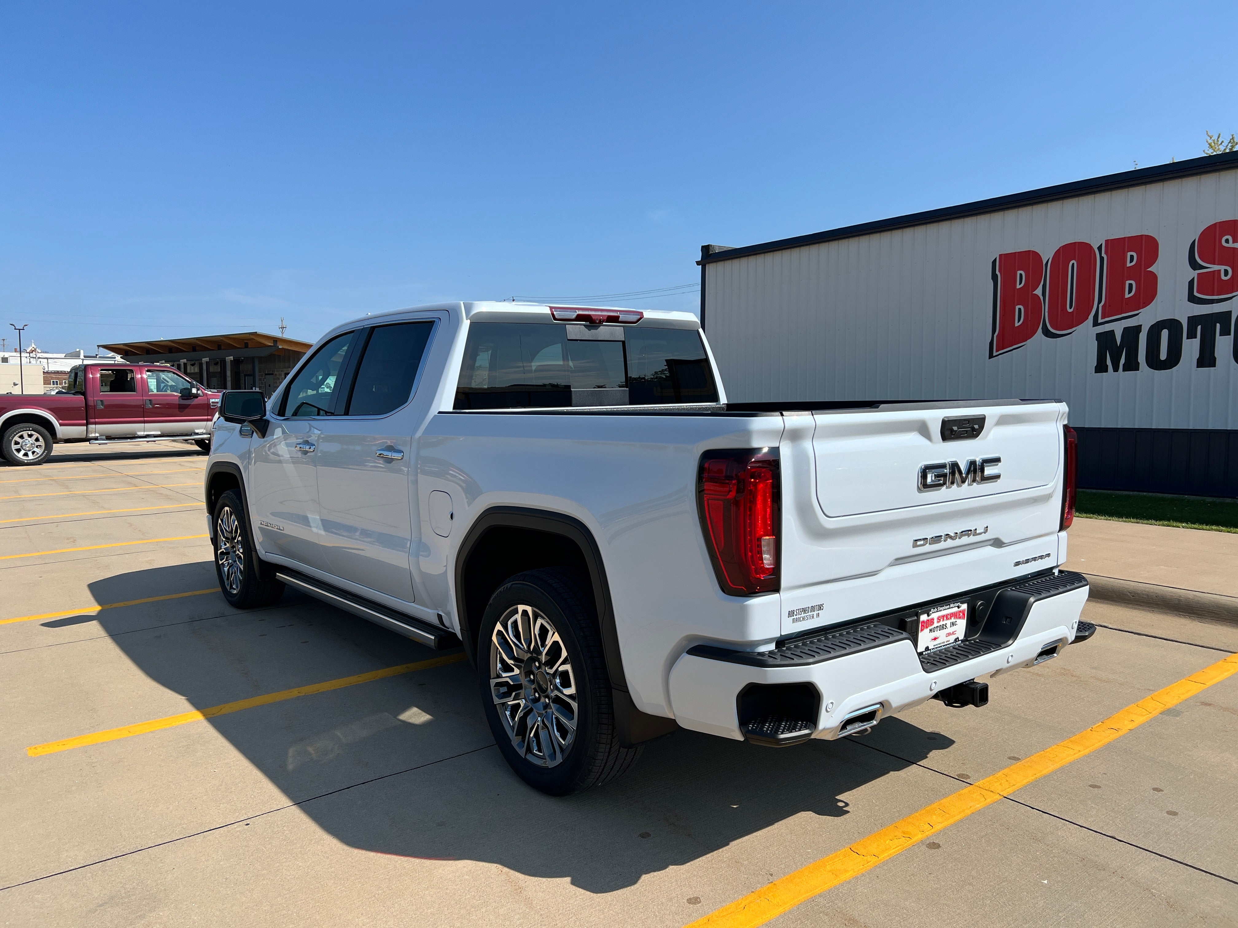 2026 GMC Sierra 1500 Denali Ultimate - Photo 8