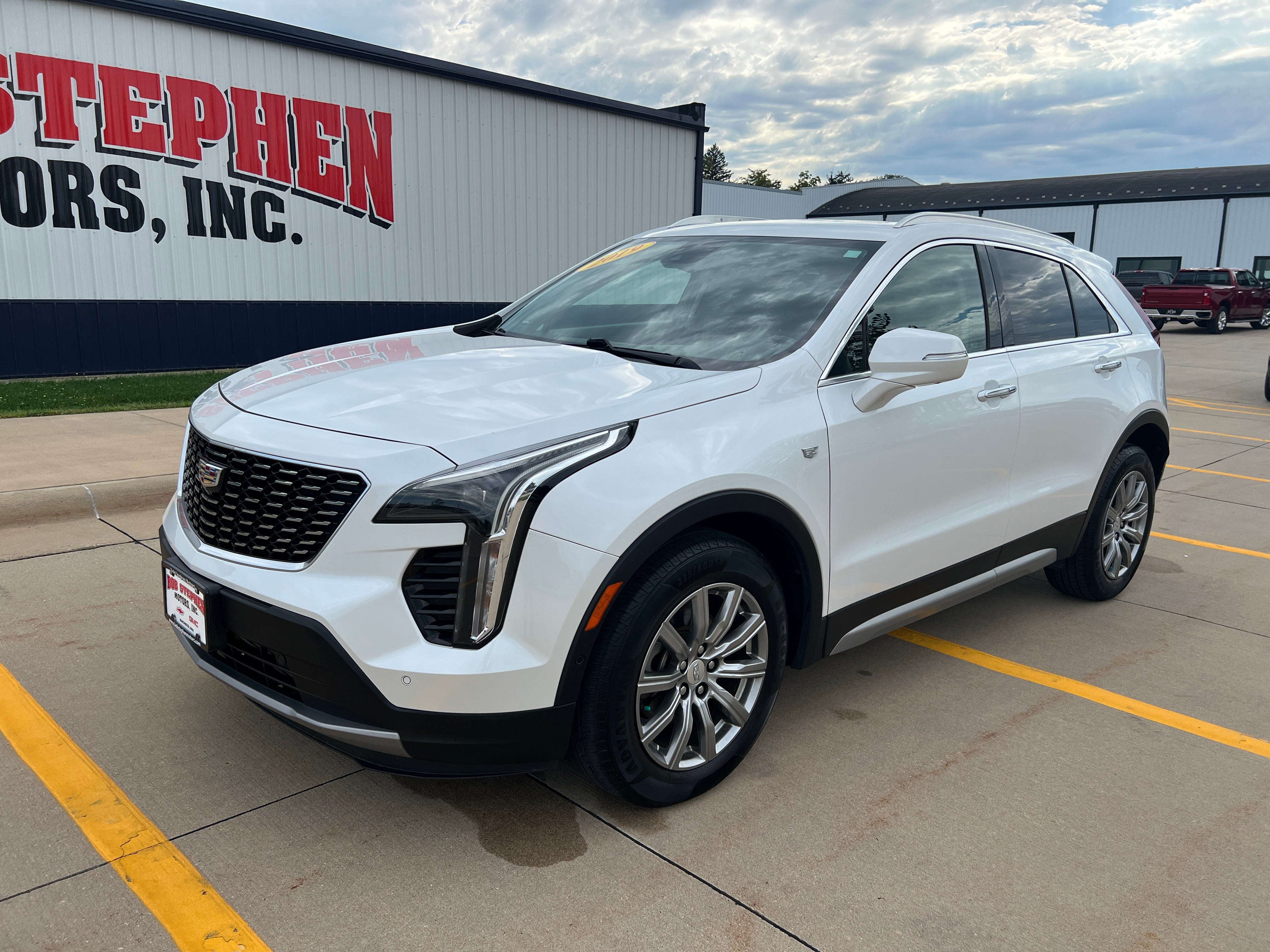 2019 Cadillac XT4 AWD Premium Luxury