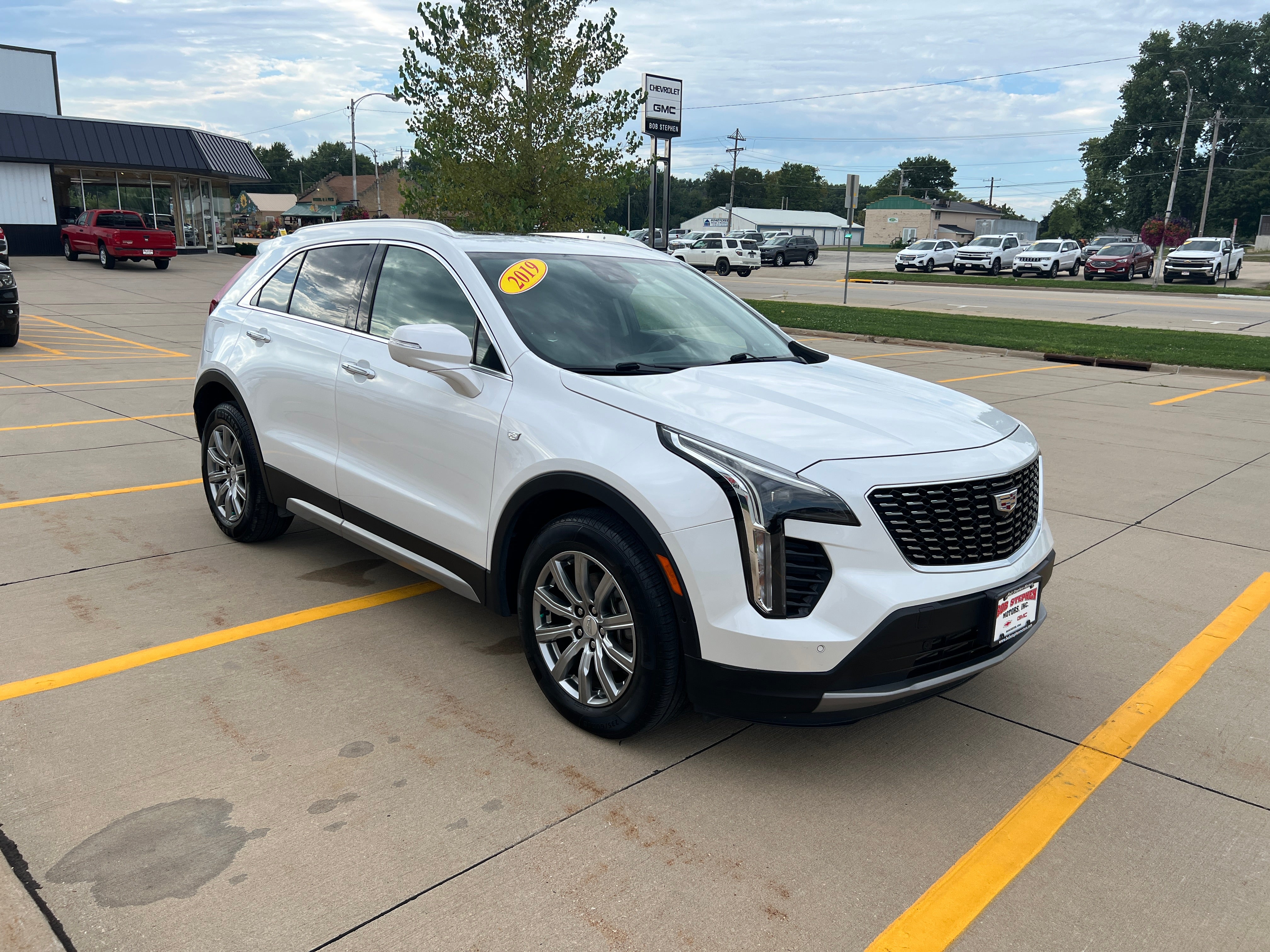 2019 Cadillac XT4 AWD Premium Luxury
