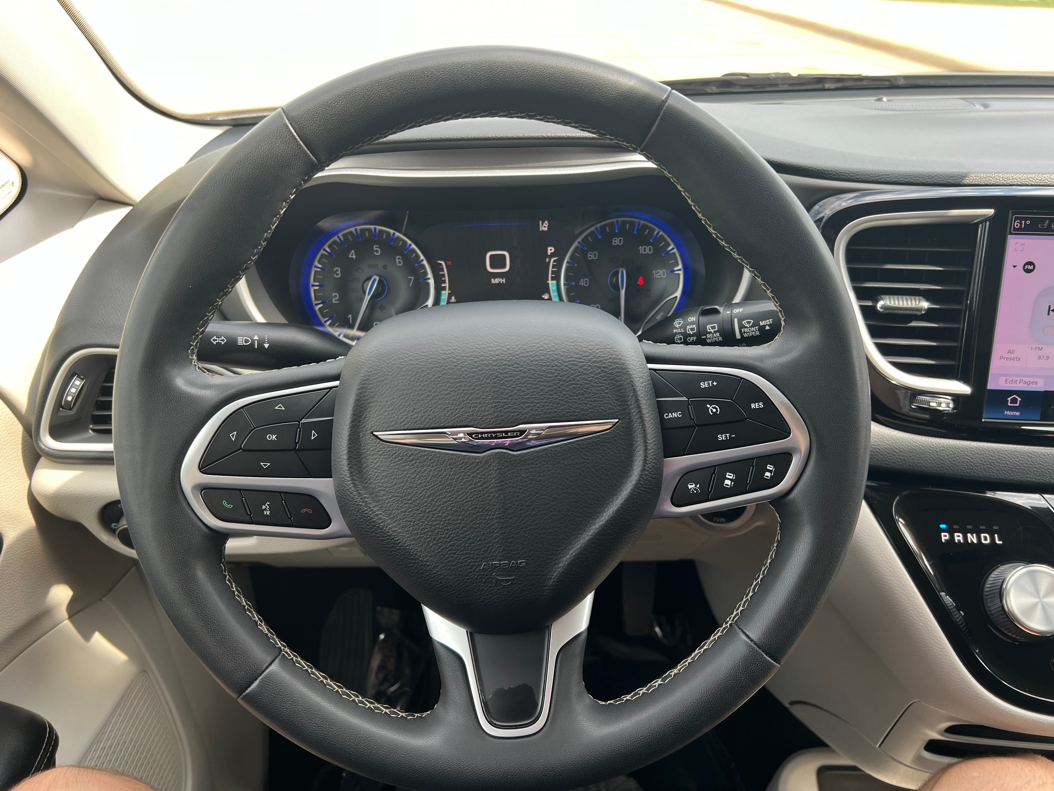 2022 Chrysler Pacifica Touring L
