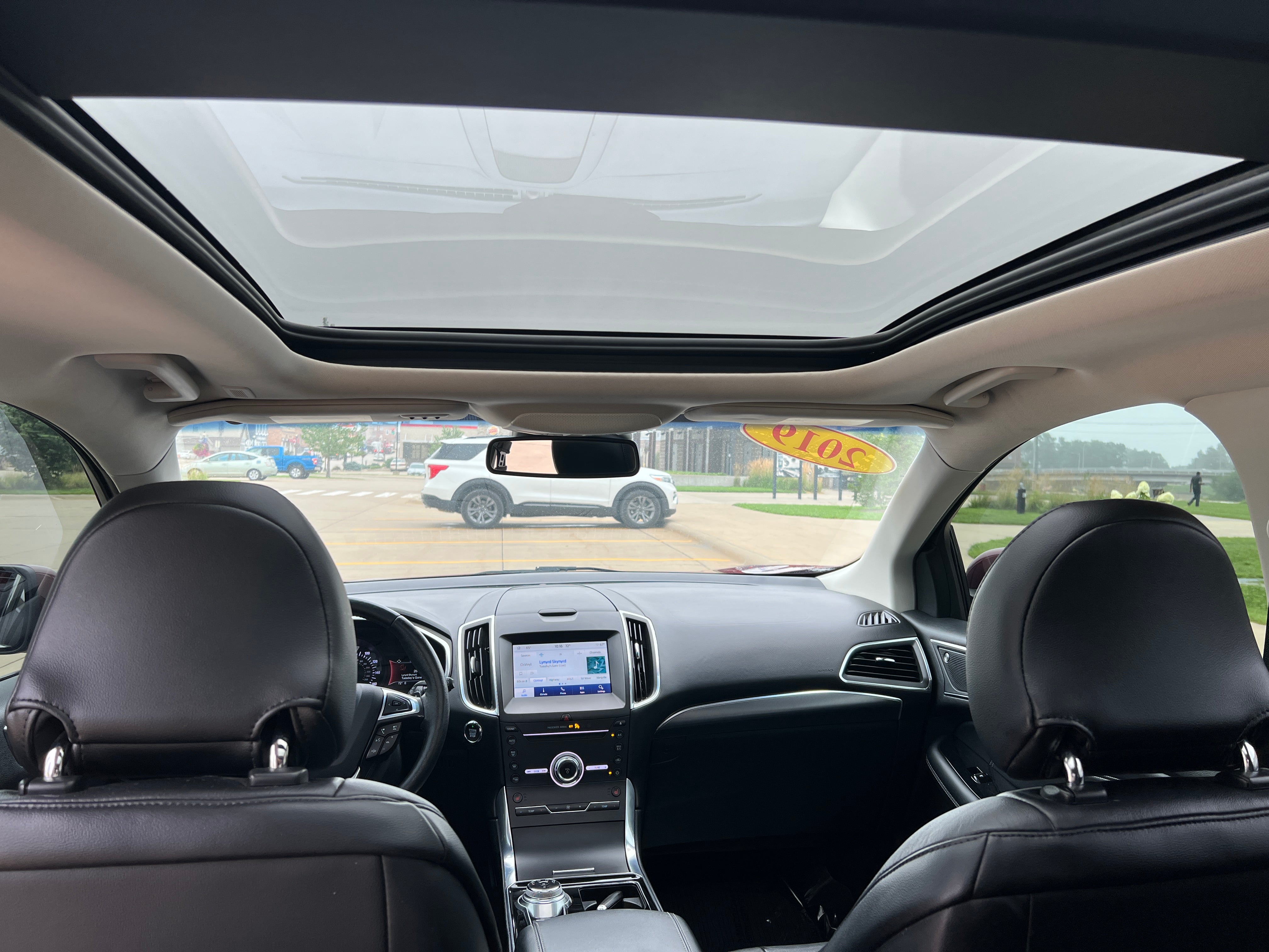 2019 Ford Edge Titanium