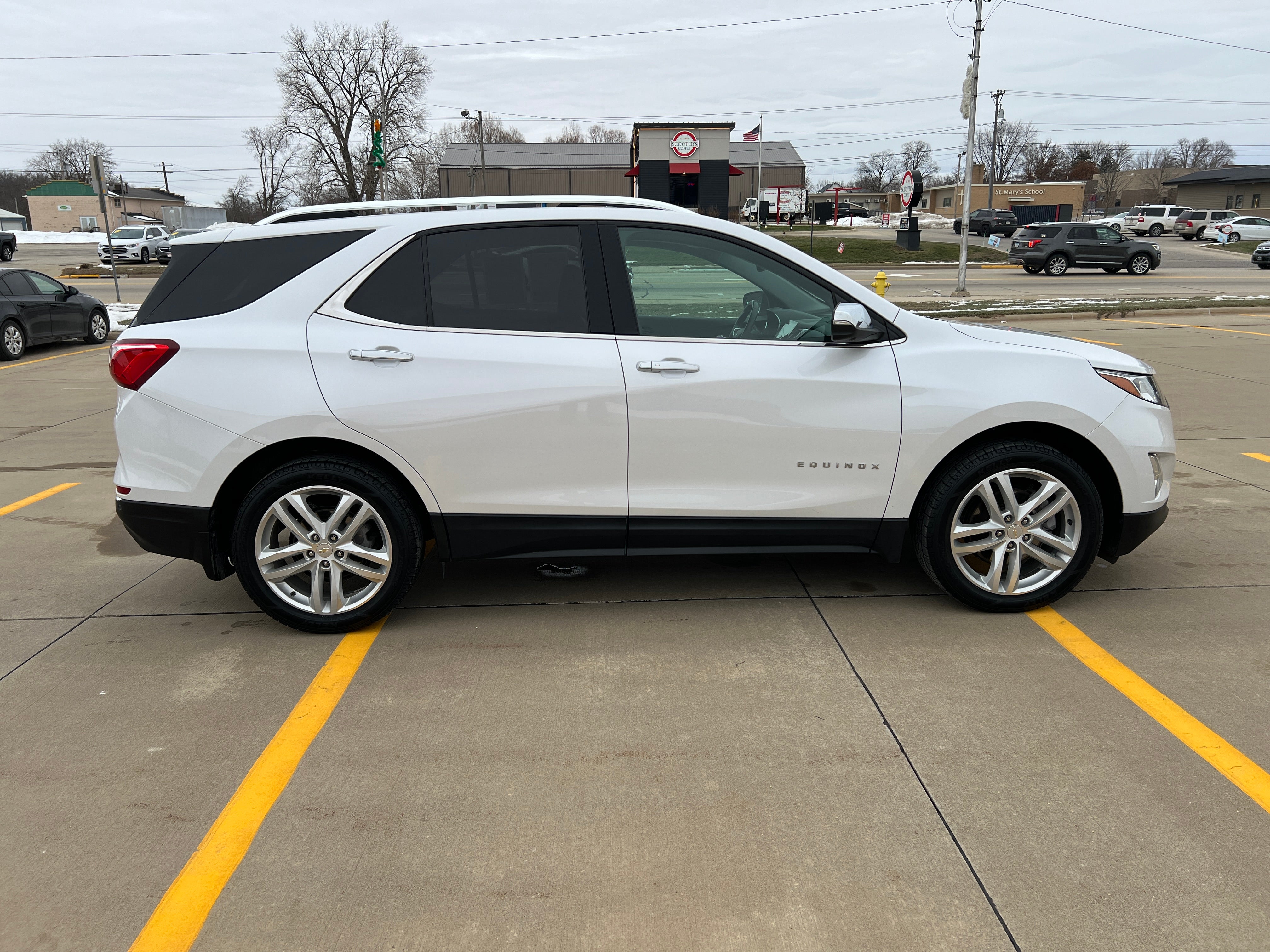 2020 Chevrolet Equinox Premier