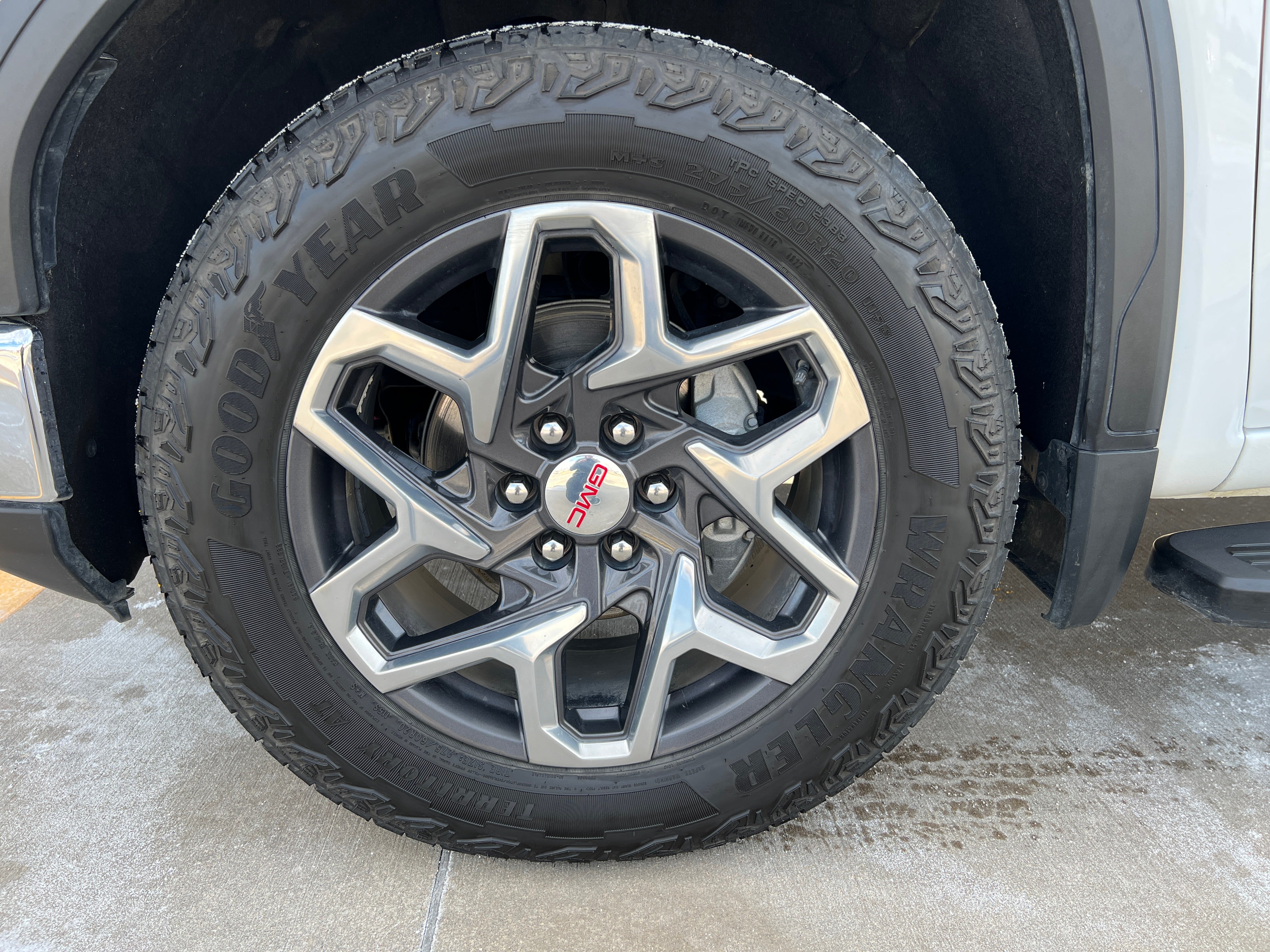 2023 GMC Sierra 1500 SLT