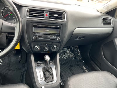 2013 Volkswagen Jetta SE