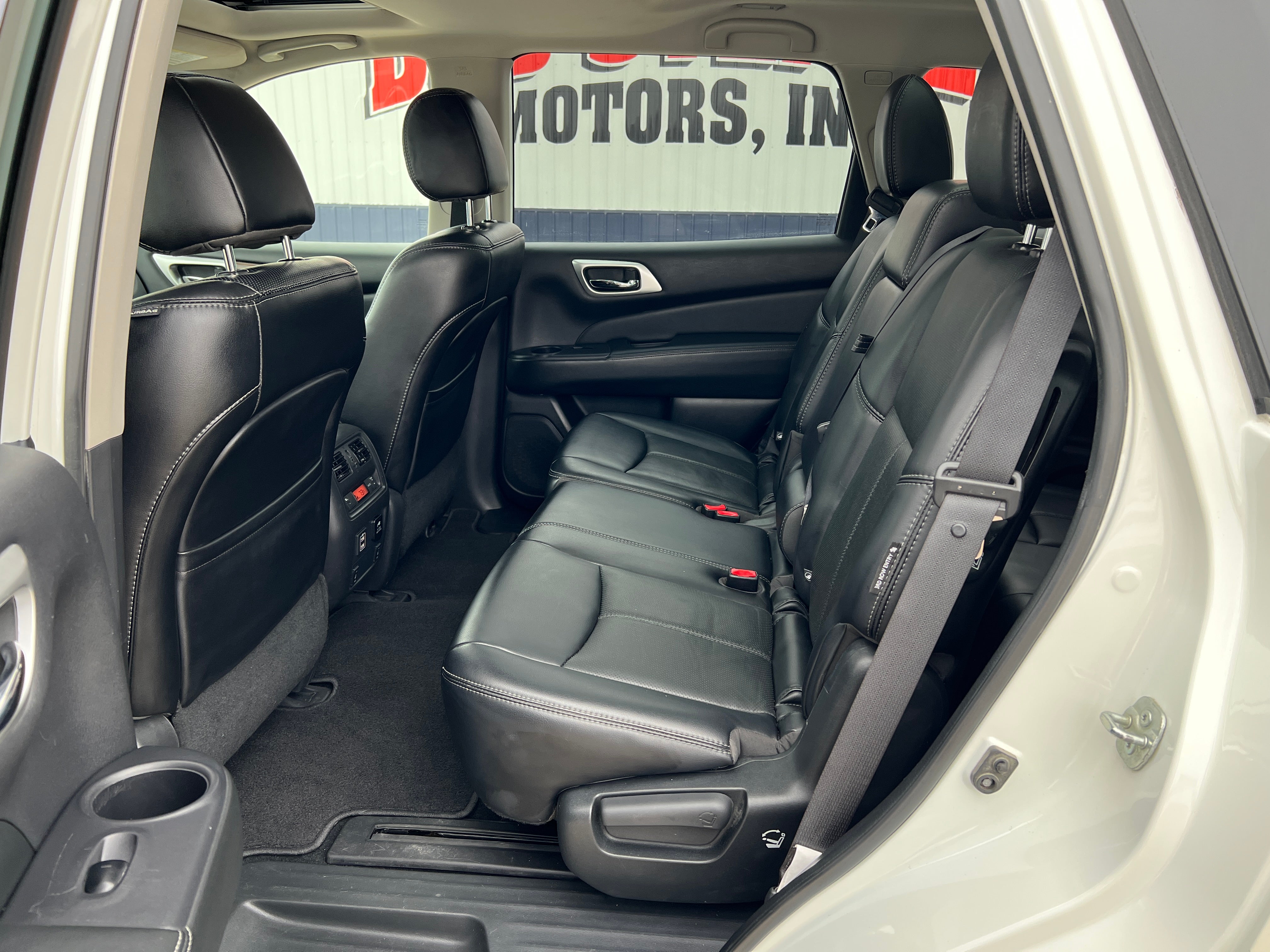 2018 Nissan Pathfinder Platinum