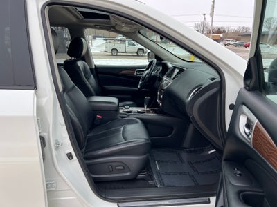 2018 Nissan Pathfinder Platinum