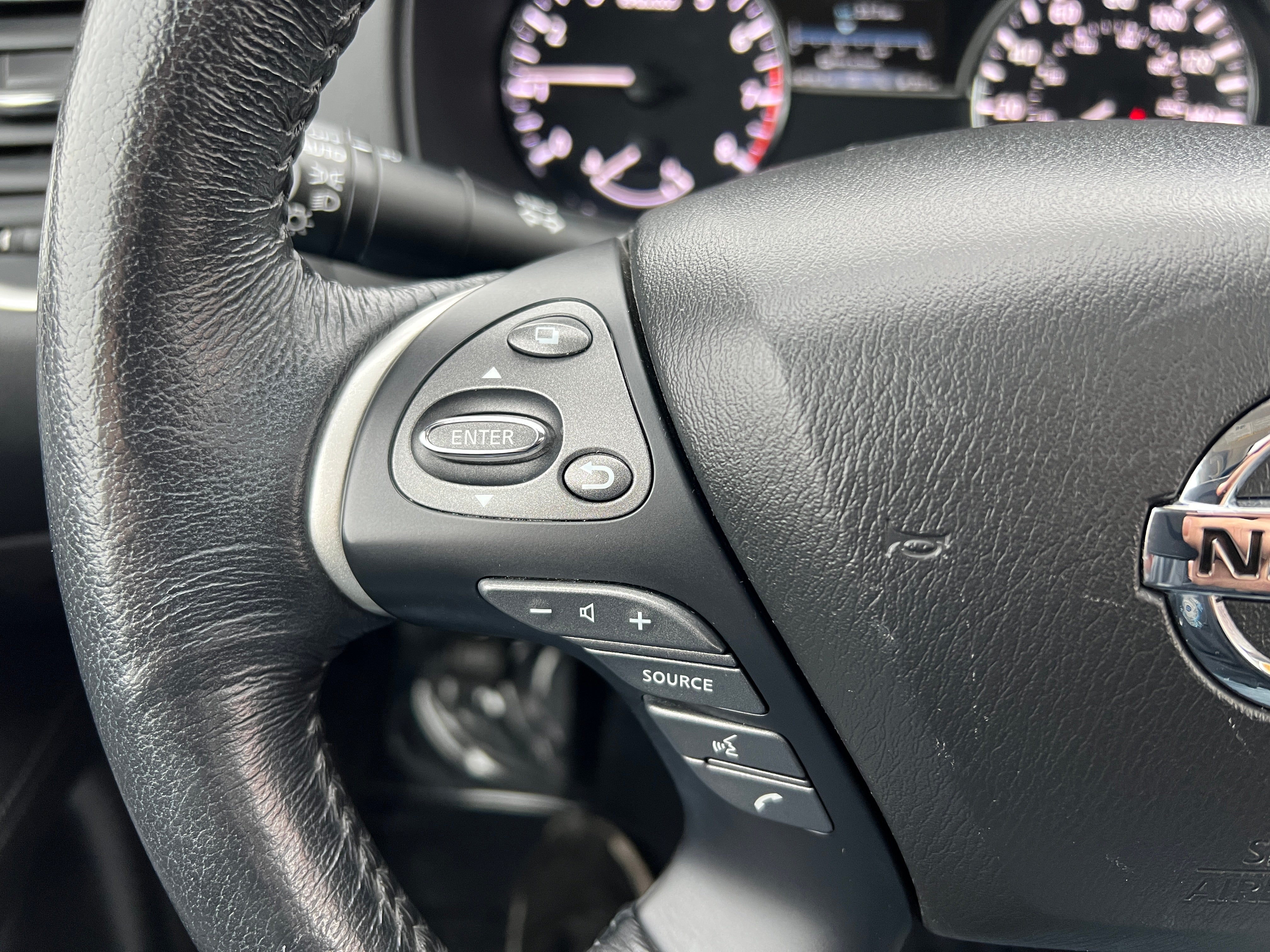 2018 Nissan Pathfinder Platinum