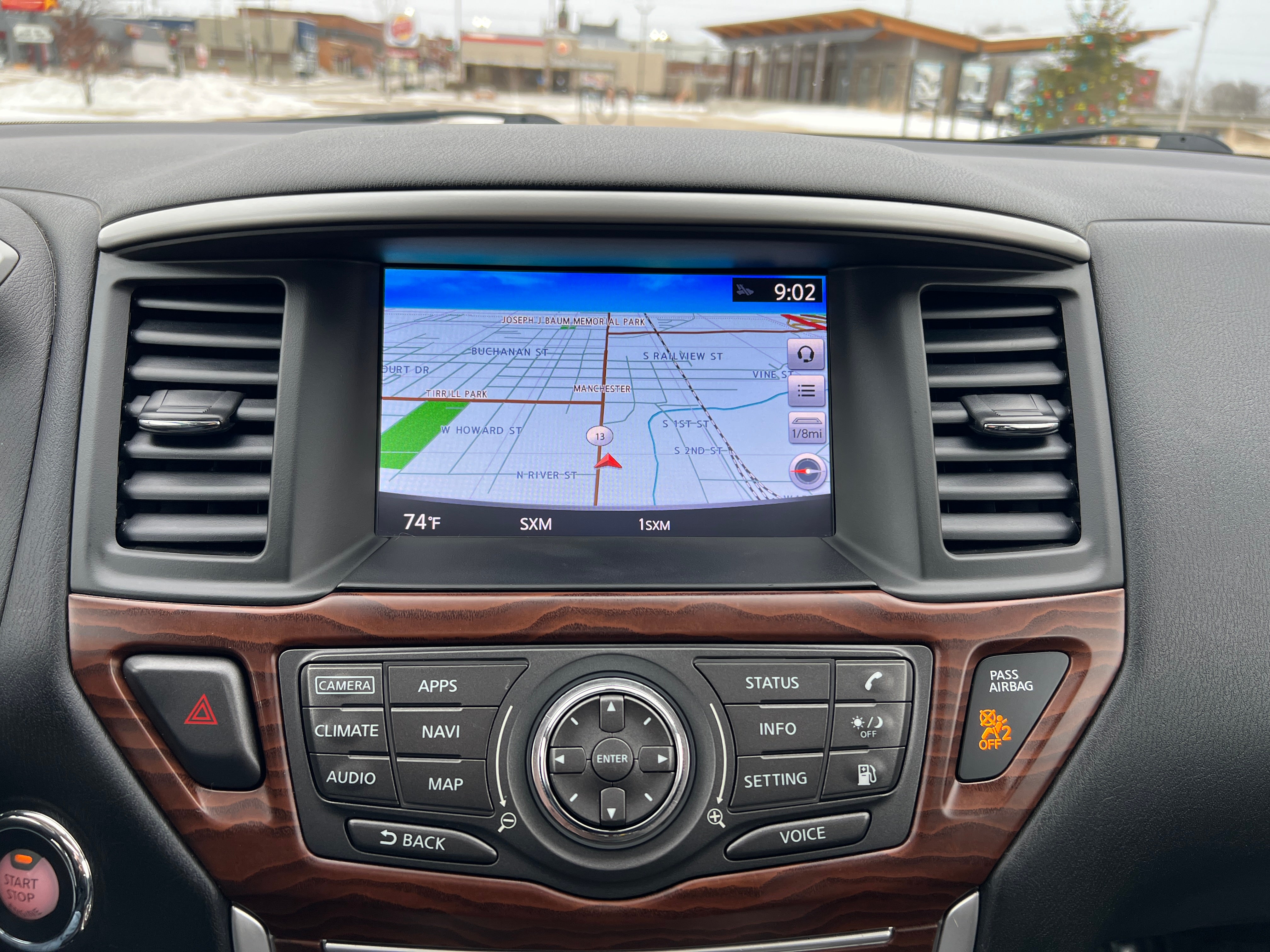 2018 Nissan Pathfinder Platinum