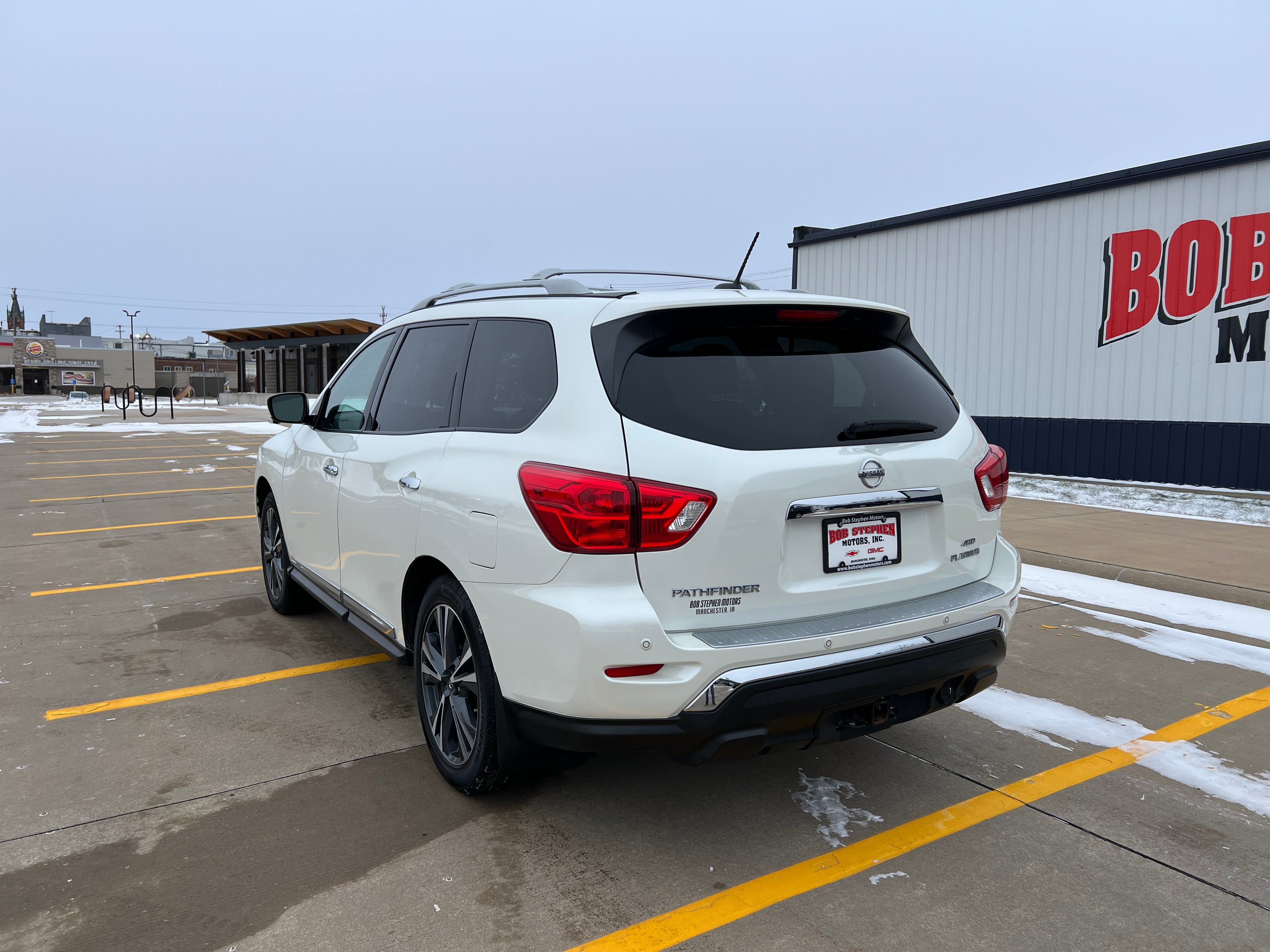 2018 Nissan Pathfinder Platinum