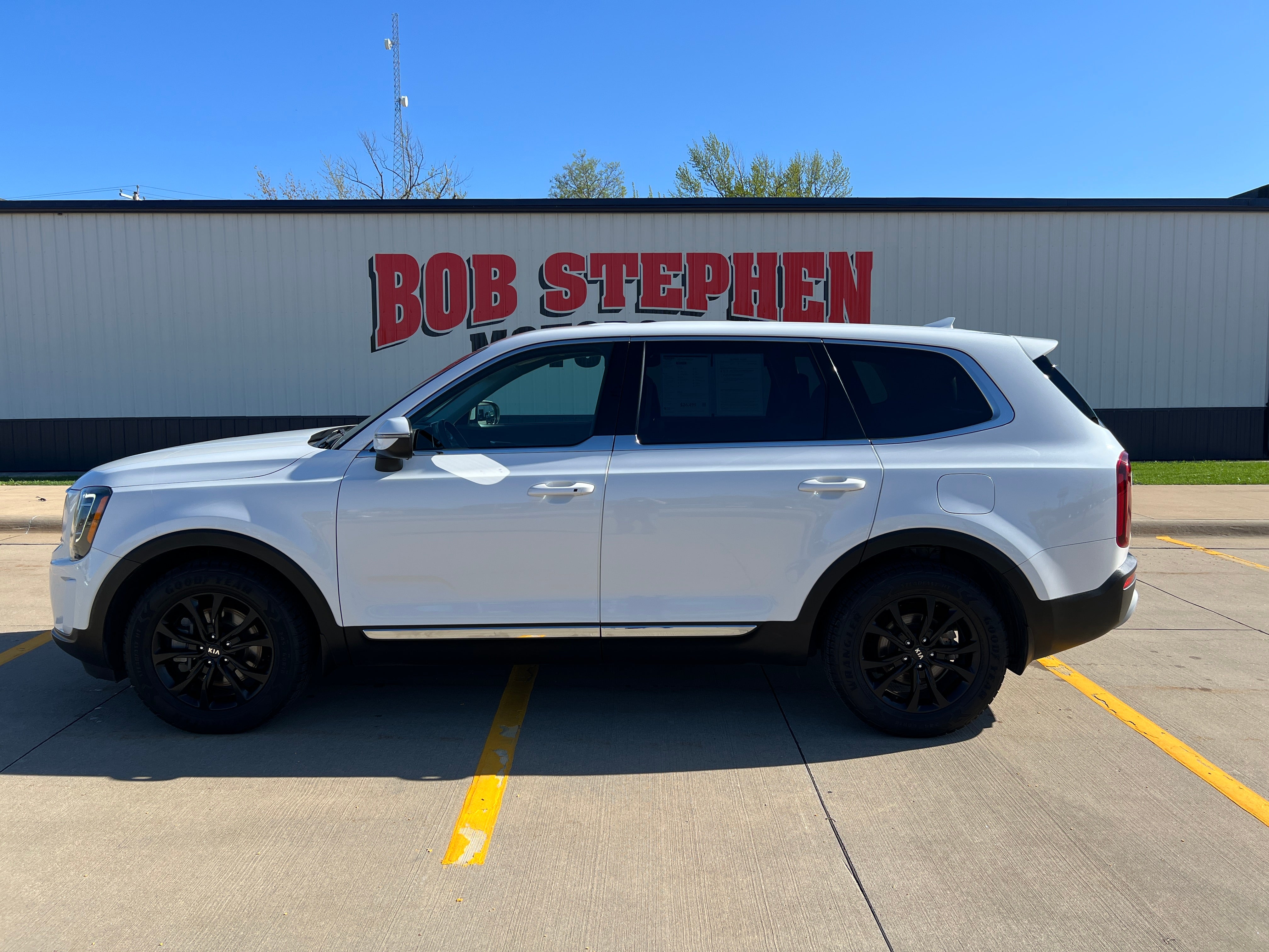 2021 Kia Telluride LX AWD's photo