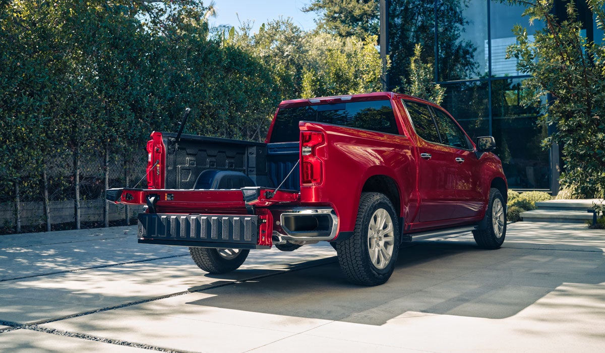 Bob Stephen Motors in Manchester IA
